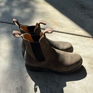 Women Blundstone boot
